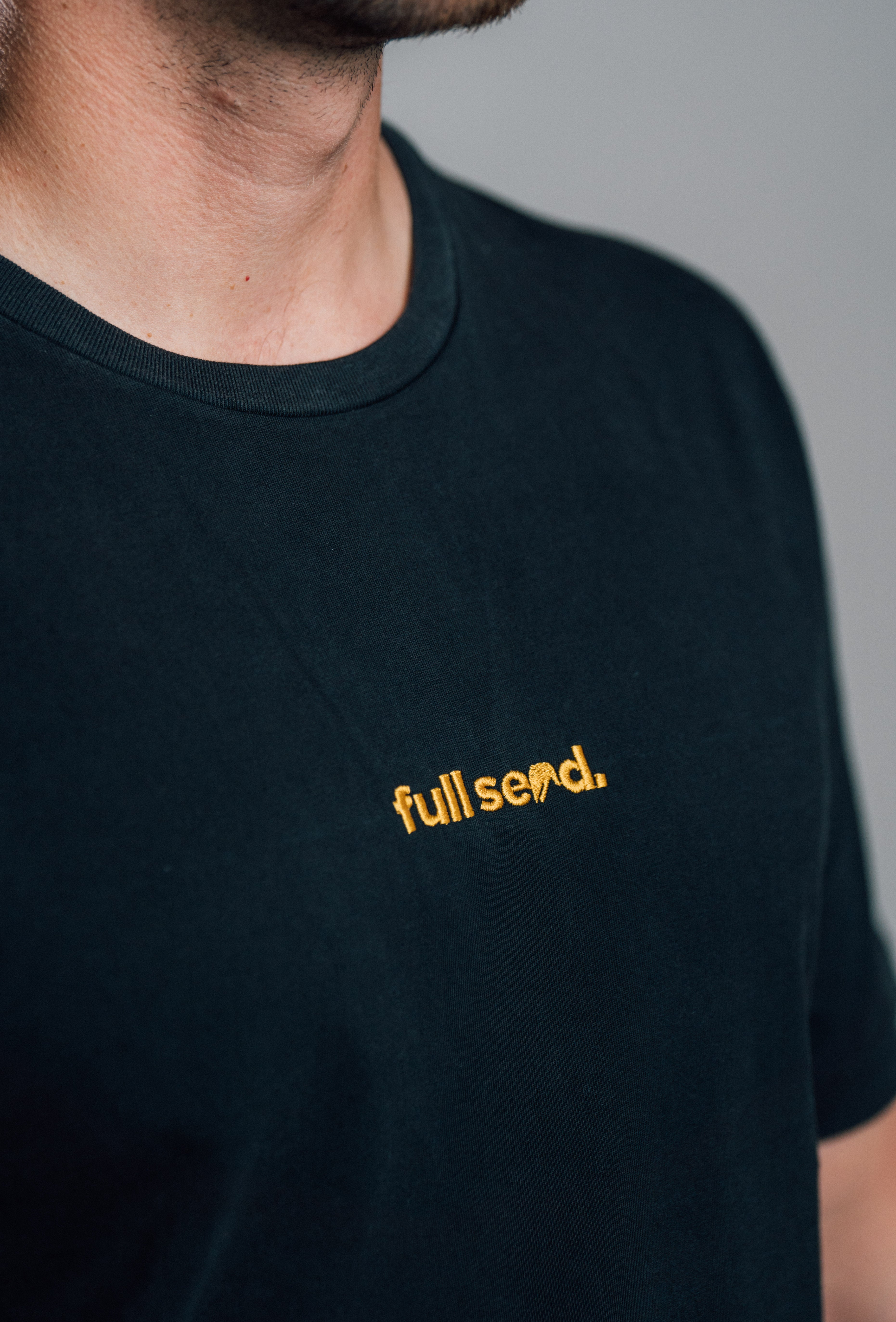 Full Send Shirt 2.0 - Gestickt